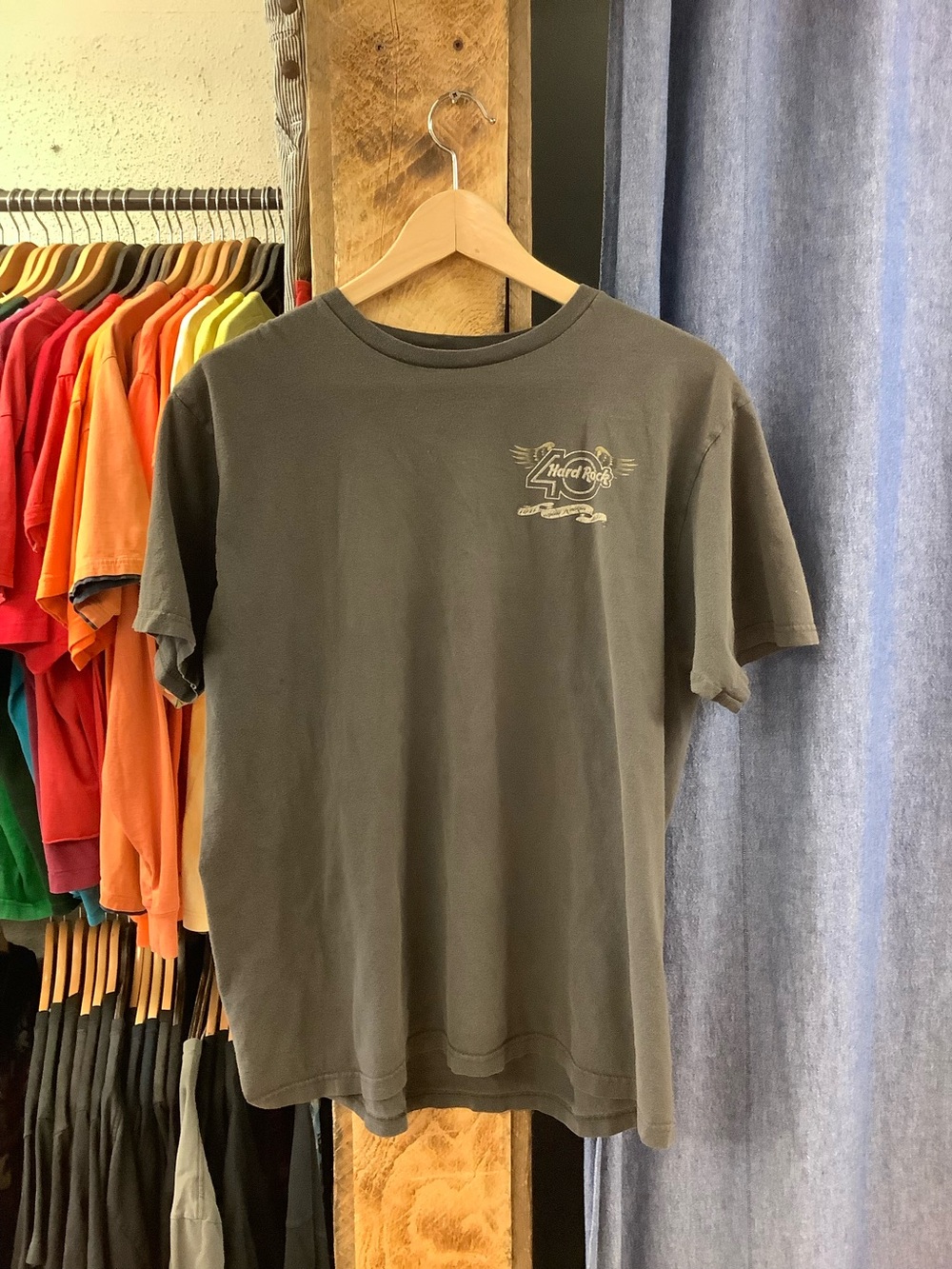 Vintage Hard Rock Cafe graphic grey t-shirt